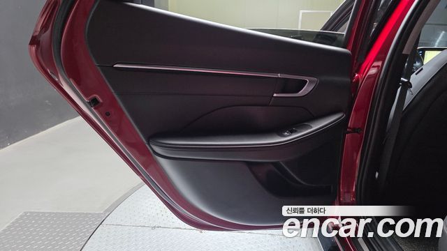 Hyundai Sonata 2023 — photo 15