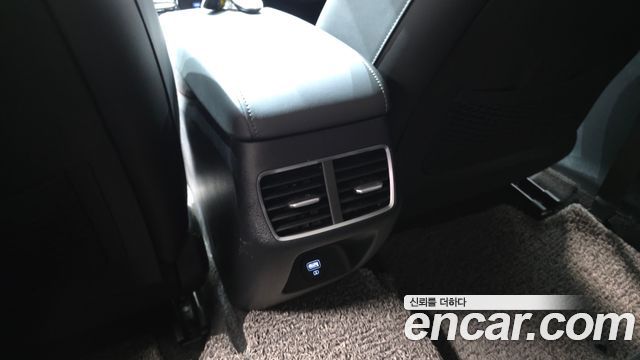 Hyundai Sonata 2023 — photo 30