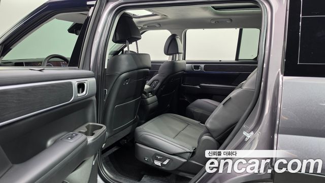 Hyundai Santafe 2024 — photo 17