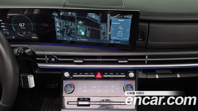 Hyundai Santafe 2024 — photo 18