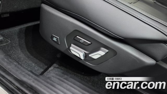 Hyundai Santafe 2024 — photo 27