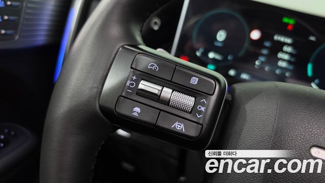 Hyundai Santafe 2024 — photo 29