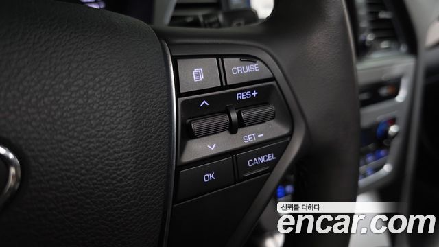 Hyundai Sonata 2017 — photo 28