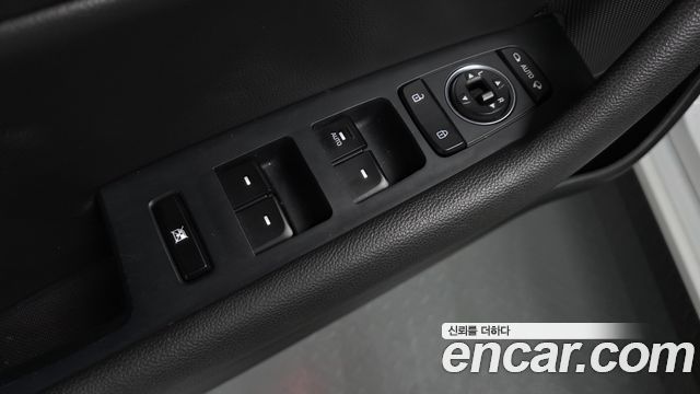 Hyundai Sonata 2017 — photo 36