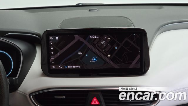 Hyundai Santafe 2021 — photo 18
