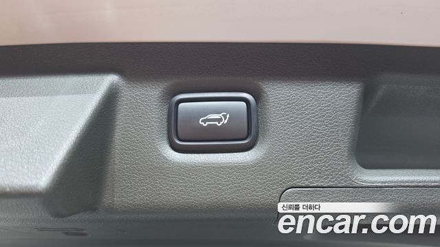 Hyundai Santafe 2021 — photo 23