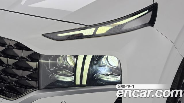 Hyundai Santafe 2021 — photo 8
