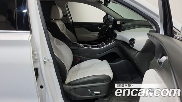 Hyundai Santafe 2021 — photo 16