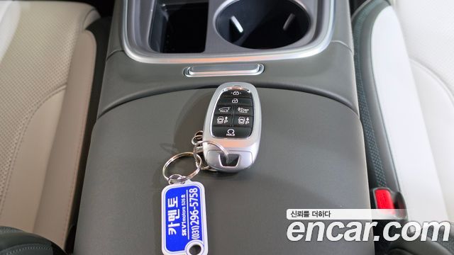 Hyundai Santafe 2021 — photo 30