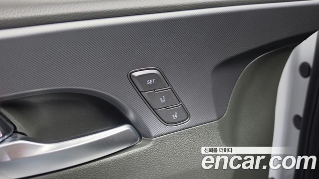 Hyundai Santafe 2021 — photo 39