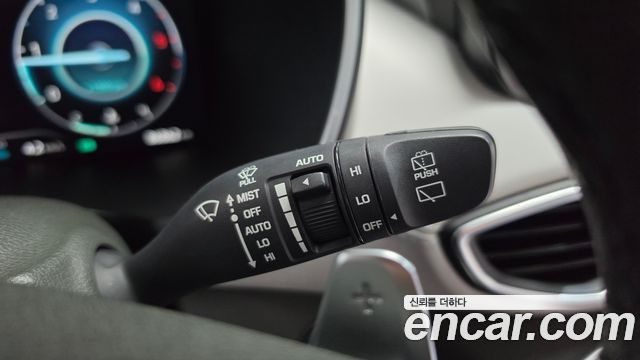 Hyundai Santafe 2021 — photo 44