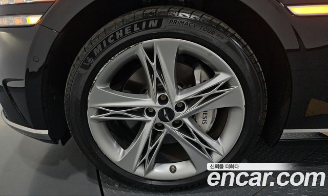 Genesis G90 2023 — photo 5