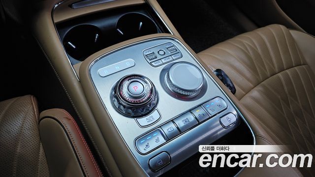 Genesis G90 2023 — photo 12