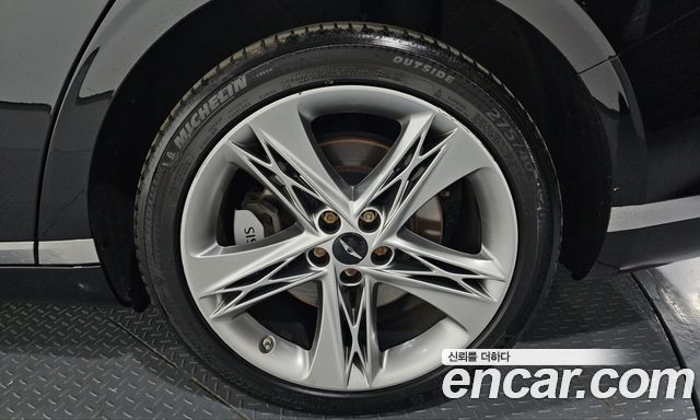 Genesis G90 2023 — photo 7