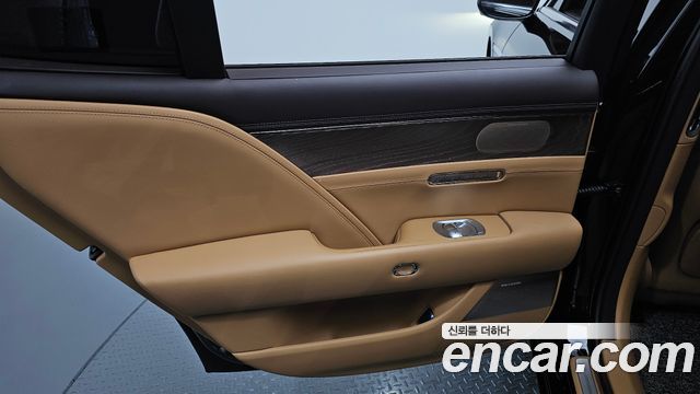 Genesis G90 2023 — photo 15