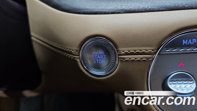 Genesis G90 2023 — photo 31