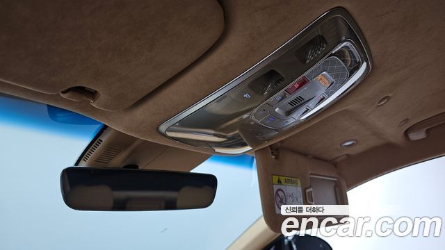 Genesis G90 2023 — photo 33