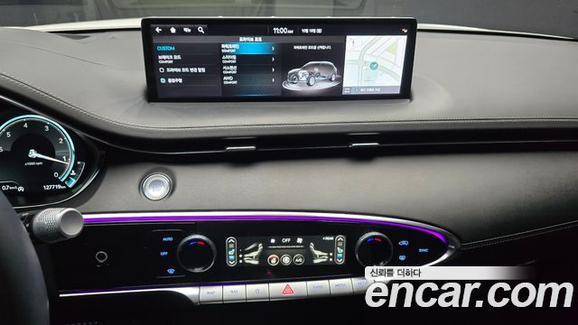 Genesis GV70 2021 — photo 20