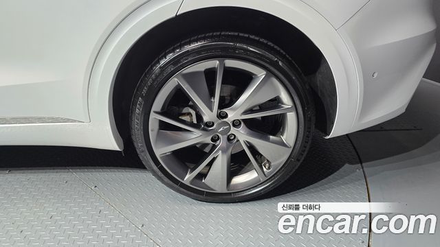 Genesis GV70 2021 — photo 7