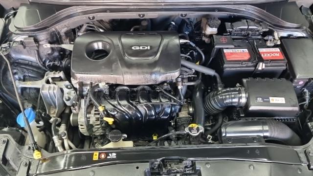 Hyundai AVANTE 2016 — photo 6