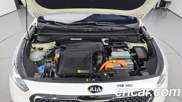 Kia Niro 2018 — photo 6