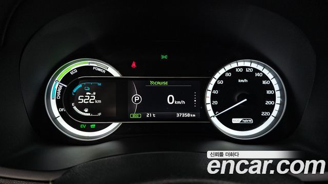 Kia Niro 2018 — photo 11
