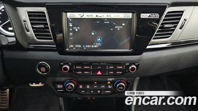 Kia Niro 2018 — photo 20