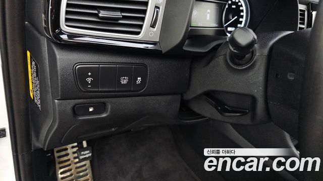 Kia Niro 2018 — photo 23