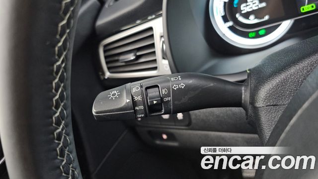 Kia Niro 2018 — photo 25