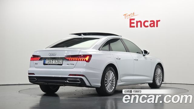 Audi A6 2020 — photo 2