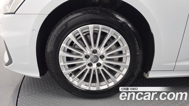 Audi A6 2020 — photo 5