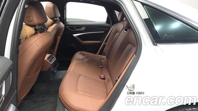 Audi A6 2020 — photo 16