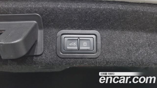 Audi A6 2020 — photo 29