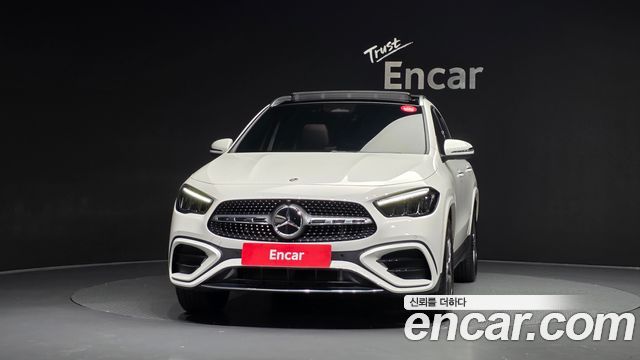 Mercedes-Benz GLA-Class 2025 — photo 3