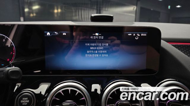 Mercedes-Benz GLA-Class 2025 — photo 27