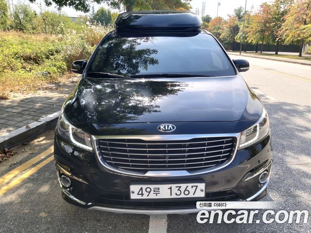 Kia Canival 2018 — photo 3