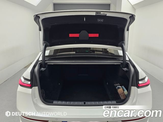 BMW 7-Series 2023 — photo 19