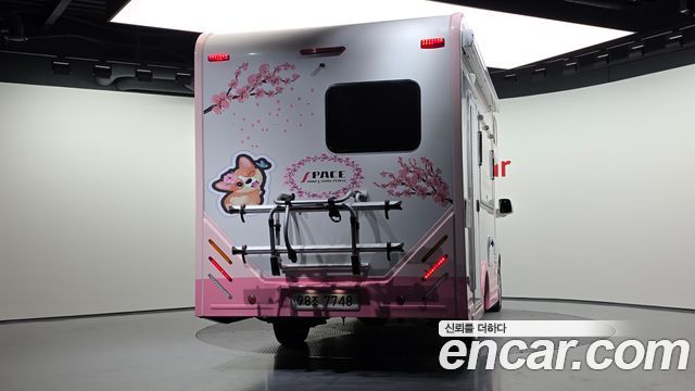 Hyundai Starex 2021 — photo 4
