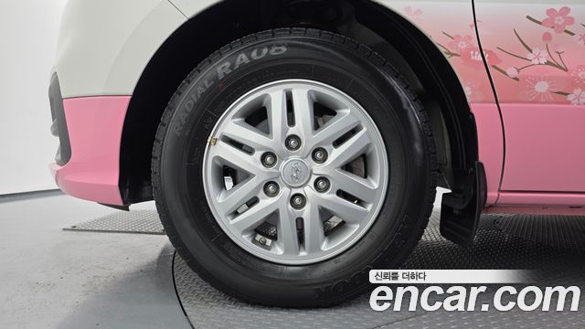 Hyundai Starex 2021 — photo 5