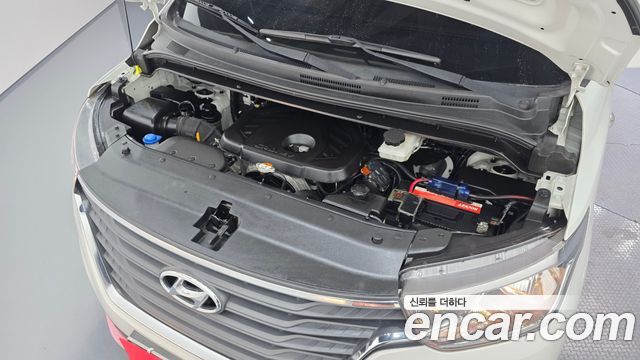 Hyundai Starex 2021 — photo 6