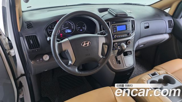 Hyundai Starex 2021 — photo 10