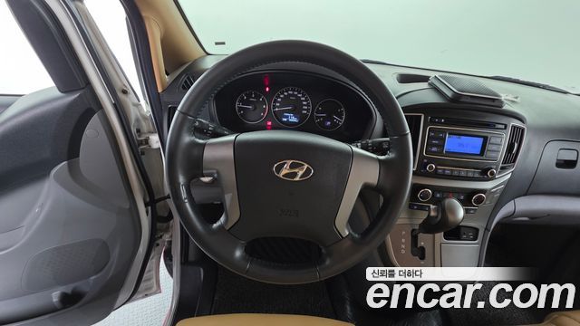 Hyundai Starex 2021 — photo 20