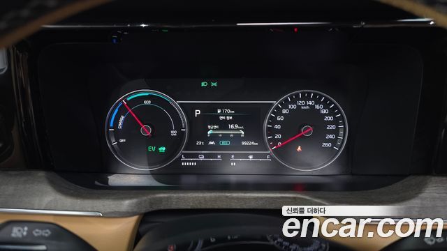 Kia Sorento 2022 — photo 8