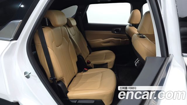 Kia Sorento 2022 — photo 11