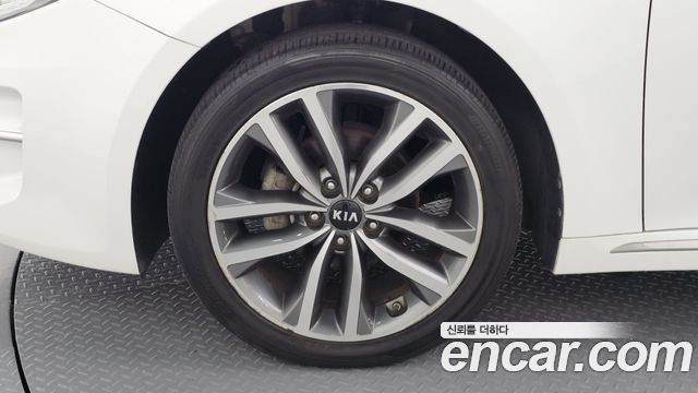 Kia K5 2016 — photo 5