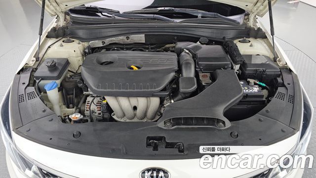 Kia K5 2016 — photo 6