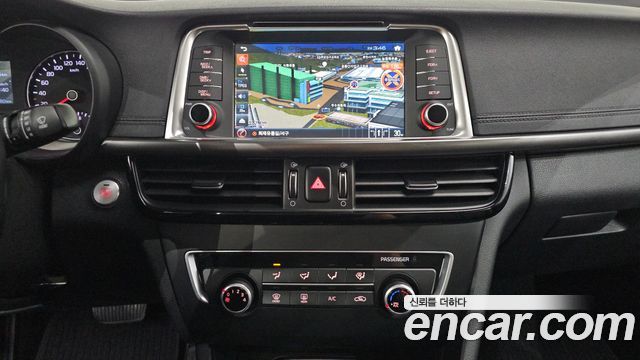 Kia K5 2016 — photo 12