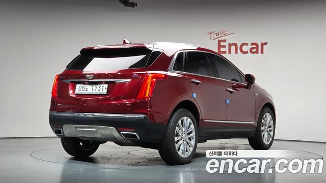 Cadillac XT5 2017 — photo 2