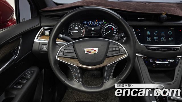 Cadillac XT5 2017 — photo 13