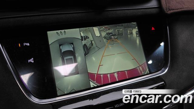 Cadillac XT5 2017 — photo 15